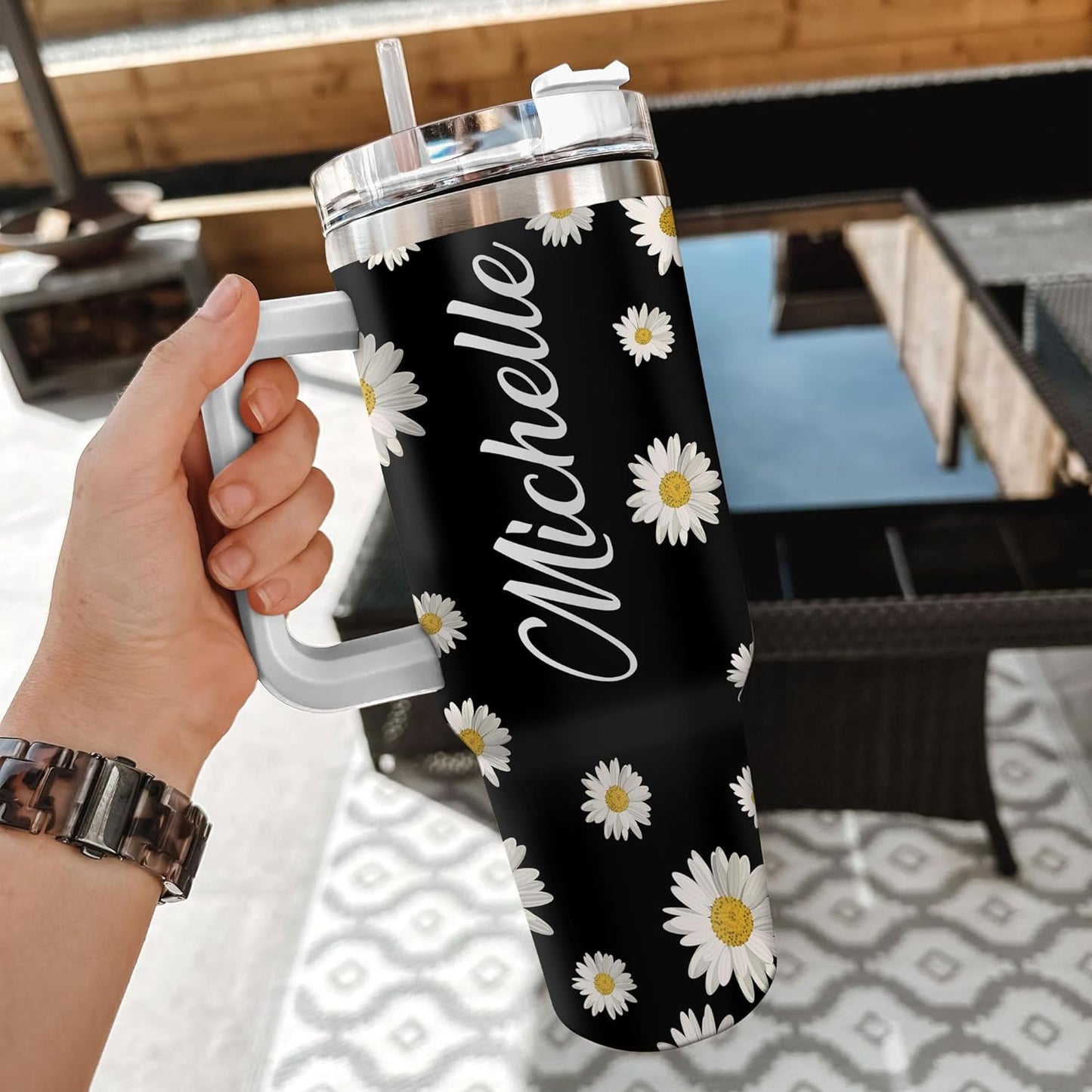 Daisy Flower Tumbler 40oz with Handle & Straw – Personalized Stainless Steel Insulated Travel Cup with Lid – Stylish Floral Gift for Women & Mom