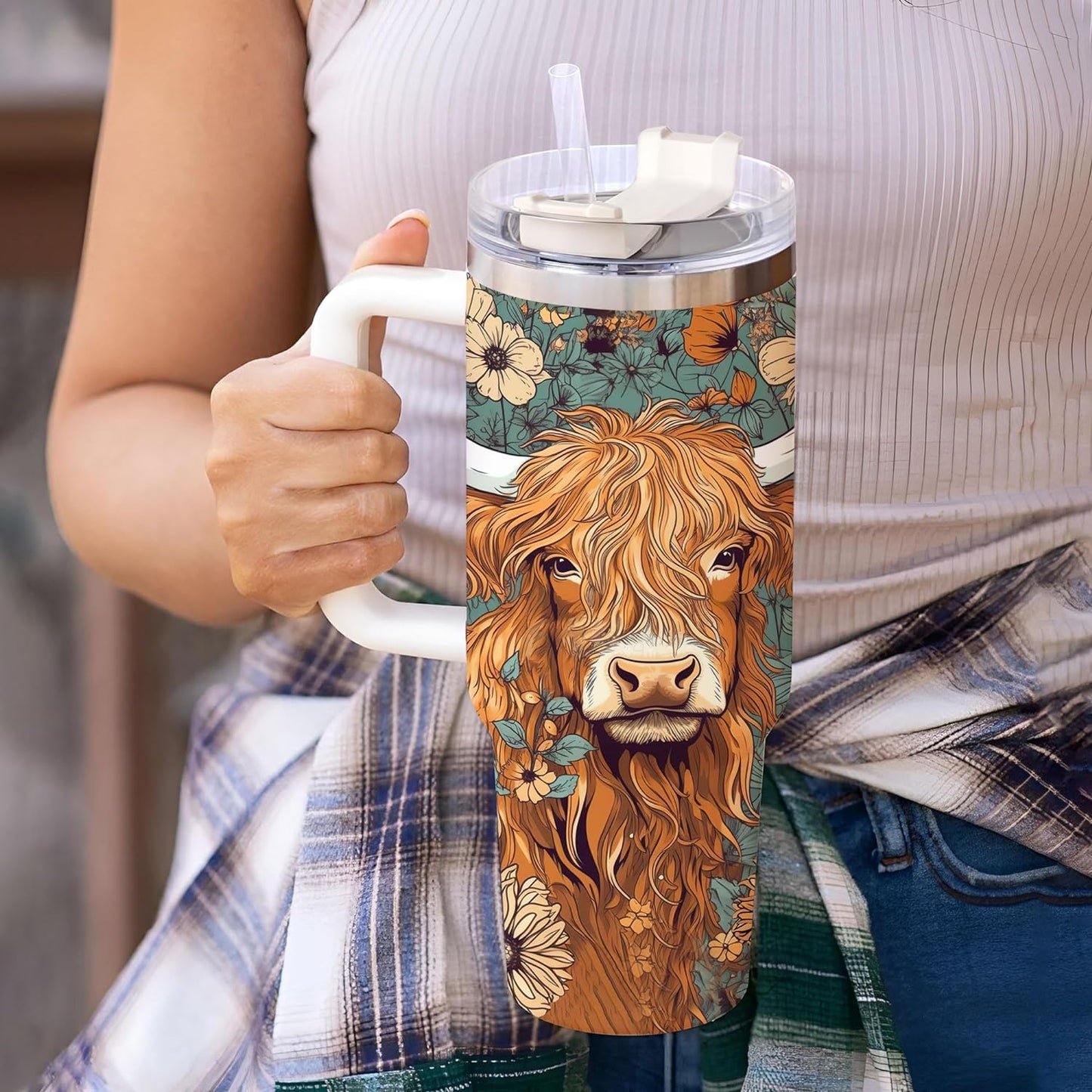 Floral Highland Cow Tumbler 40oz with Handle & Straw – Personalized Stainless Steel Travel Cup with Lid – Stylish Gift for Cow Lovers