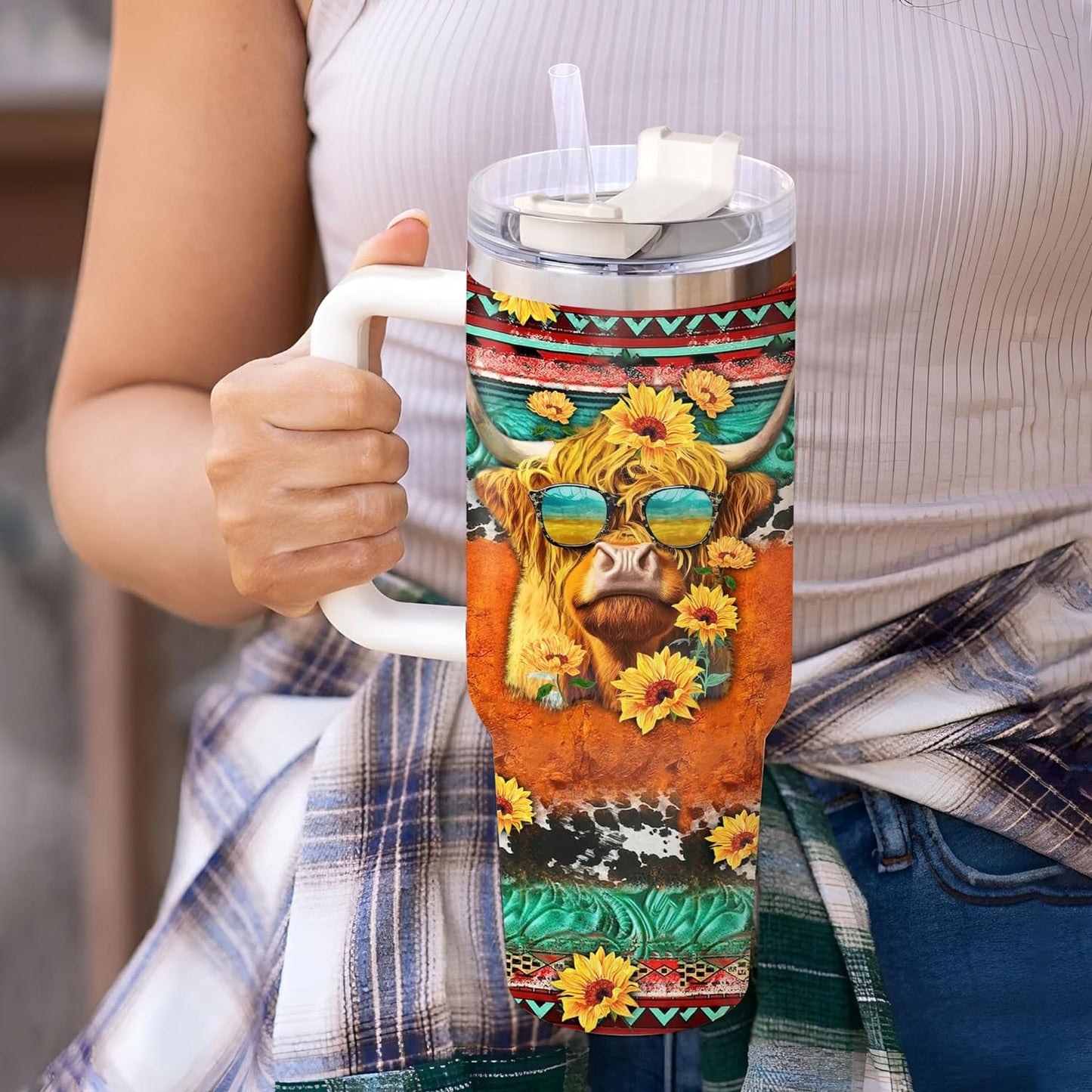 Highland Cow Western Sunflower Tumbler 40oz with Handle & Straw – Personalized Stainless Steel Insulated Cup with Lid – Creative Gift for Animal Lovers