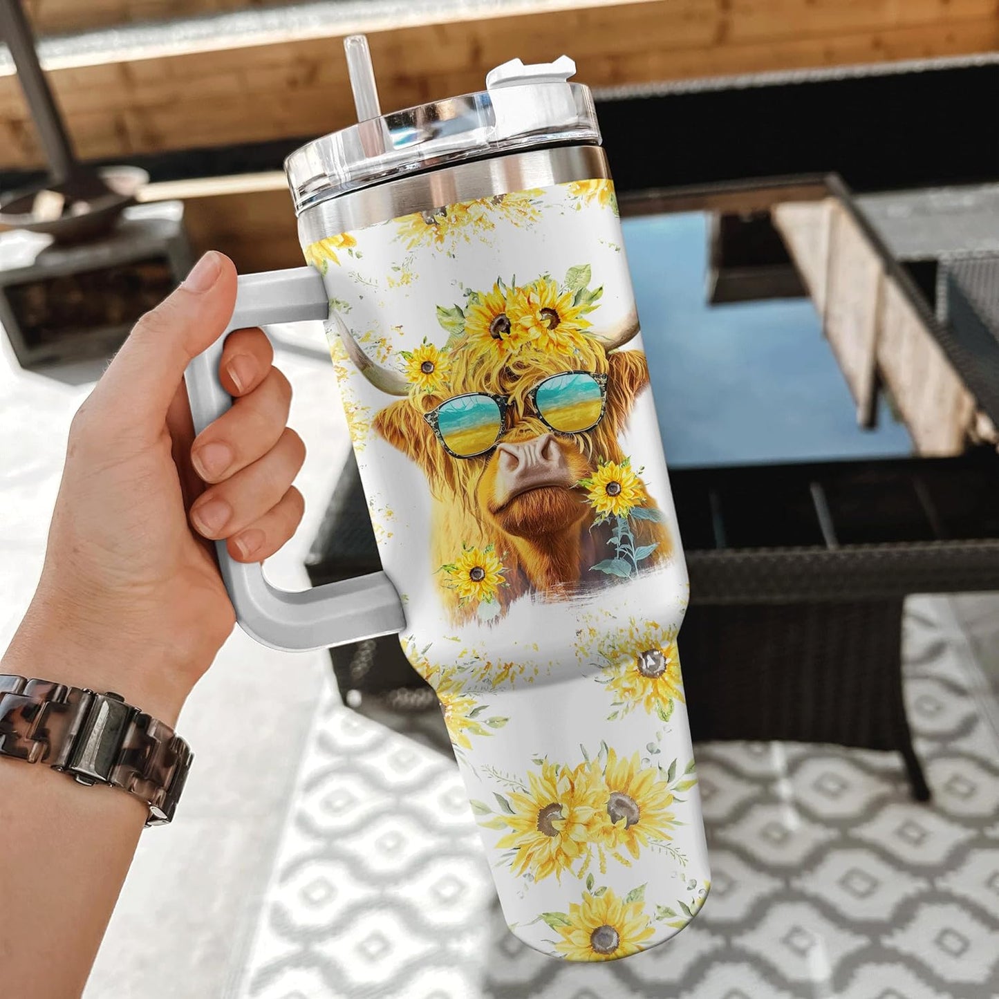 Highland Cow Tumbler 40oz with Handle & Straw – Personalized Stainless Steel Insulated Travel Cup with Lid – Fun Farm Gift for Cow Lovers
