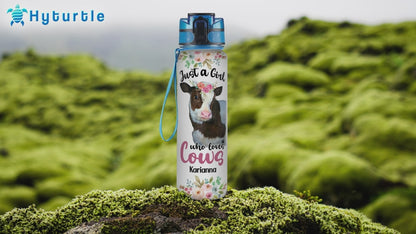 Cow Lovers Water Bottle Tracker 32oz – Personalized Motivational Bottle with Time Marker – Unique Gift for Farm Animal Fans